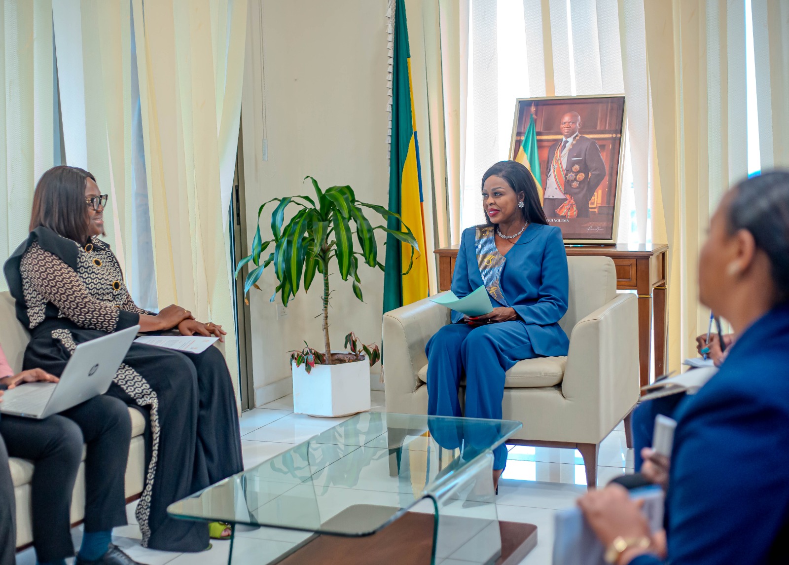 Le Ministre du Commerce accorde une audience à l'ONG HOSEA